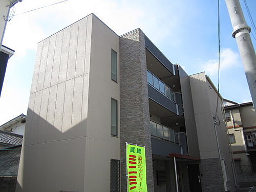 大阪府堺市堺区大浜北町３丁 賃貸アパート
