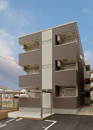 大阪府豊中市螢池南町３丁目 3階建