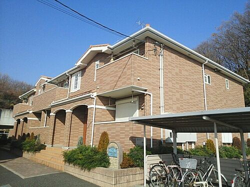神奈川県伊勢原市高森 2階建 築16年4ヶ月