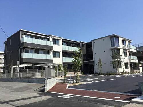 ベレオ城東 3階建