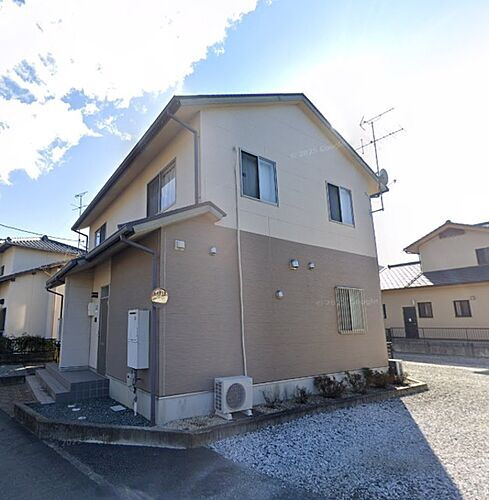 ソレイユ　香貫 2階建