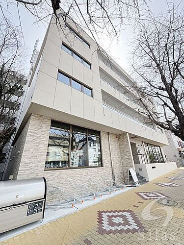 兵庫県西宮市神楽町 5階建 