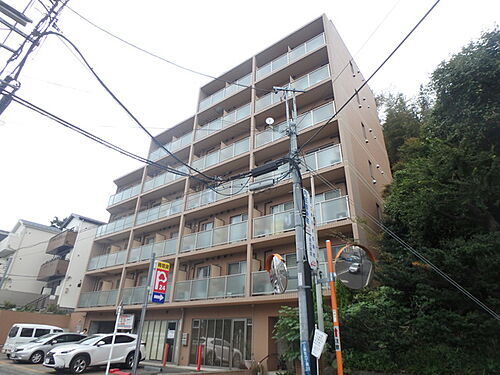 神奈川県川崎市麻生区上麻生６丁目 7階建