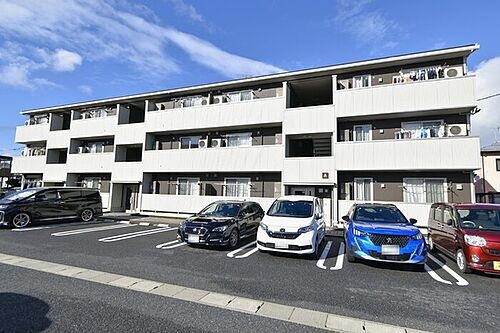 新潟県新潟市中央区新和２丁目 3階建 築8年10ヶ月