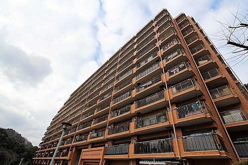 兵庫県神戸市北区北五葉２丁目 賃貸マンション