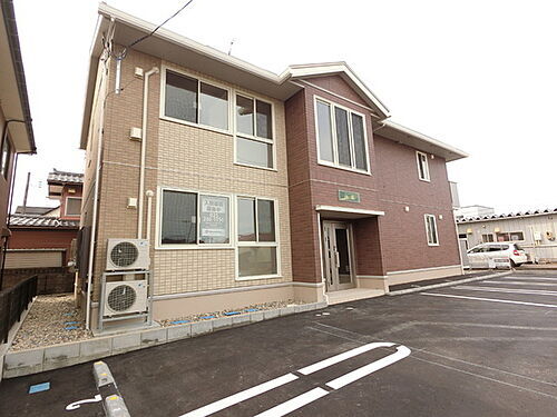 新潟県新潟市西区平島 2階建 築7年5ヶ月