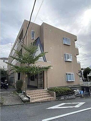 東京都多摩市永山６丁目 3階建 築36年6ヶ月