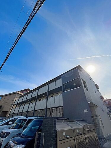 大阪府堺市西区鳳西町２丁 3階建 築8年5ヶ月