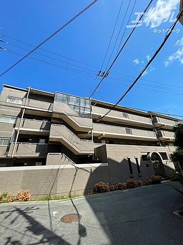 大阪府豊中市上新田２丁目 4階建