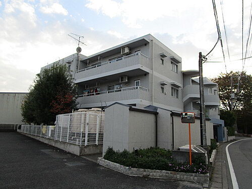 神奈川県相模原市南区上鶴間本町９丁目 3階建 築28年5ヶ月
