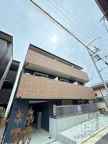 大阪府堺市西区津久野町３丁 3階建 