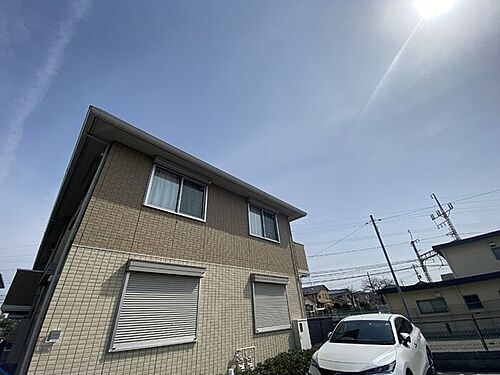 大阪府枚方市三栗１丁目 築10年6ヶ月 2階建