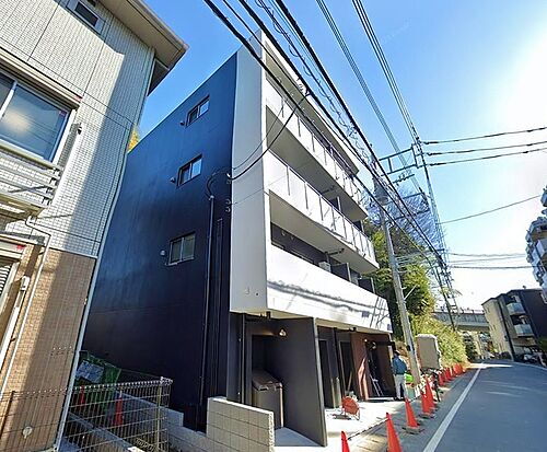 神奈川県川崎市麻生区上麻生５丁目 地上3階地下1階建 築1年5ヶ月