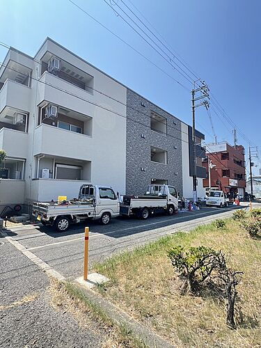 大阪府堺市西区上野芝町４丁 賃貸アパート