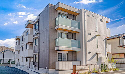 神奈川県相模原市南区相南１丁目 3階建 