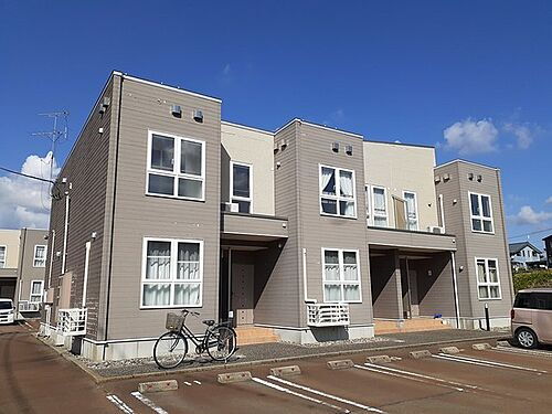 新潟県加茂市陣ケ峰 賃貸アパート