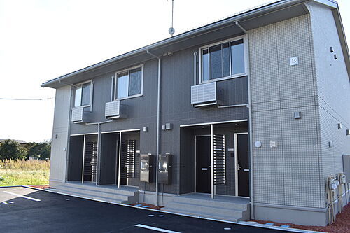 フィラージュ　Ｂ 2階建