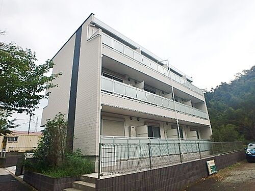 東京都八王子市南大沢２丁目 3階建 築8年2ヶ月