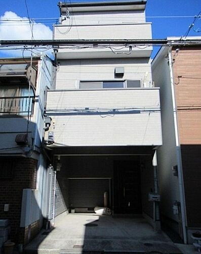 大阪府和泉市肥子町２丁目 3階建 築28年3ヶ月