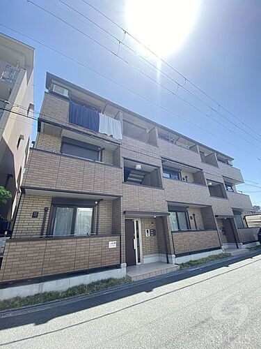 大阪府大阪市東淀川区大桐１丁目 3階建 築9年9ヶ月