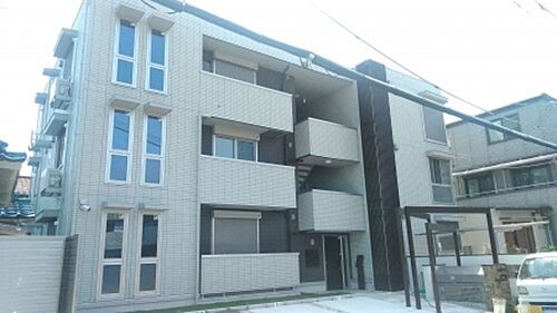 大阪府堺市堺区向陵中町１丁 賃貸アパート
