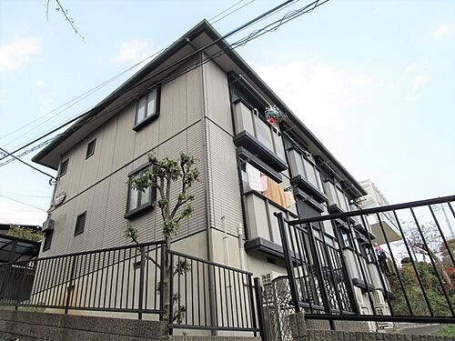 東京都町田市玉川学園７丁目 2階建
