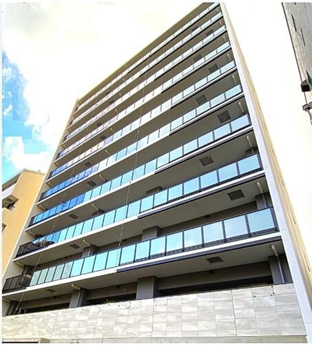 大阪府大阪市北区黒崎町 11階建 