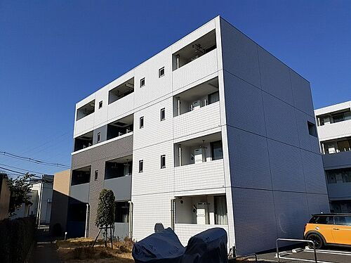 神奈川県藤沢市石川１丁目 4階建