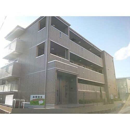 兵庫県尼崎市杭瀬南新町１丁目 3階建 築14年10ヶ月