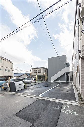 大阪府東大阪市衣摺３丁目 2階建 築9年5ヶ月