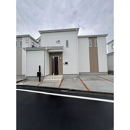 東京都八王子市諏訪町 2階建 築1年1ヶ月