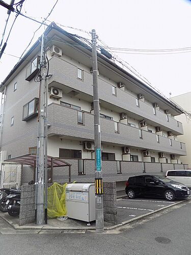 レジデンスプアクラ 3階建