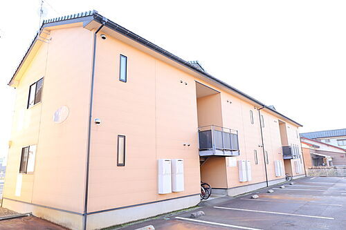 新潟県新発田市舟入町１丁目 賃貸アパート