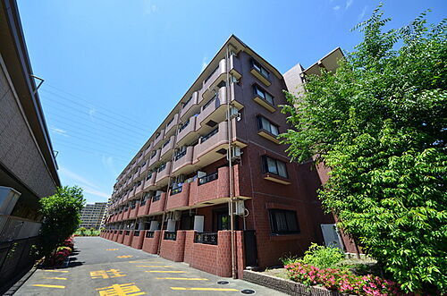 東京都町田市小山ヶ丘３丁目 5階建