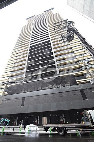 大阪府大阪市中央区南本町１丁目 賃貸マンション