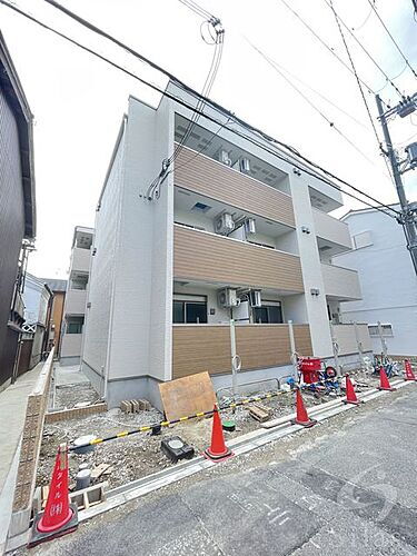 大阪府大阪市生野区桃谷２丁目 3階建