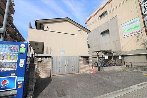 京都府京都市中京区西ノ京小堀池町 2階建