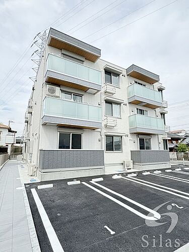 兵庫県明石市大道町１丁目 3階建 築1年4ヶ月