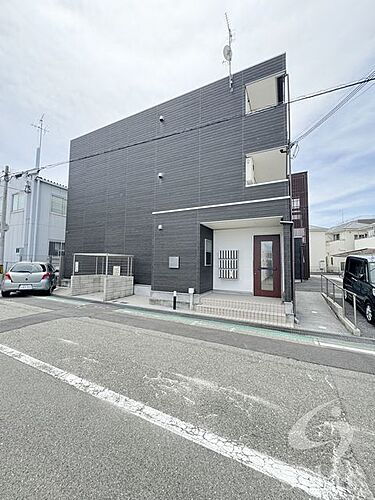 兵庫県神戸市兵庫区芦原通６丁目 3階建 築7年4ヶ月