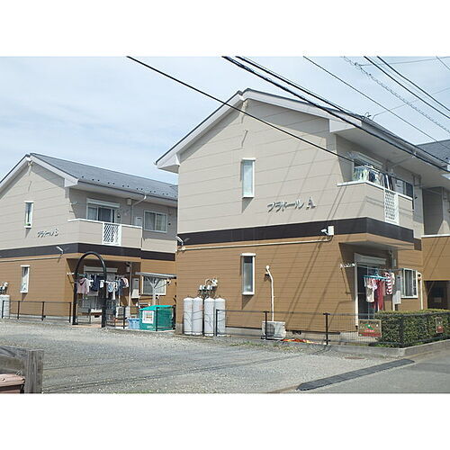 神奈川県藤沢市石川４丁目 2階建