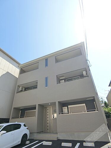 ランコントル北条 3階建