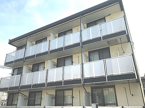大阪府岸和田市野田町１丁目 3階建 築16年9ヶ月