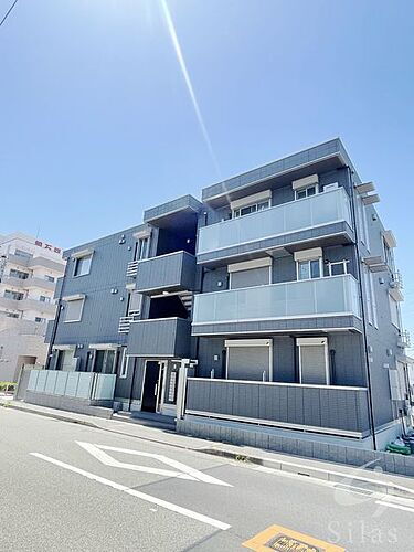 兵庫県明石市二見町東二見 3階建 築2年3ヶ月