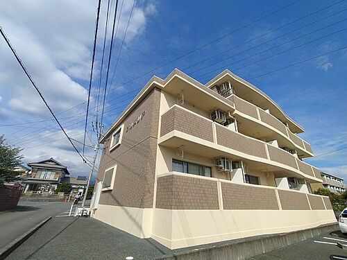 静岡県富士市天間 3階建