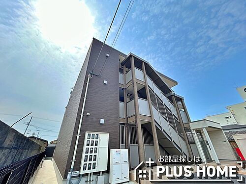 和歌山県和歌山市和歌浦東４丁目 3階建 築3年2ヶ月