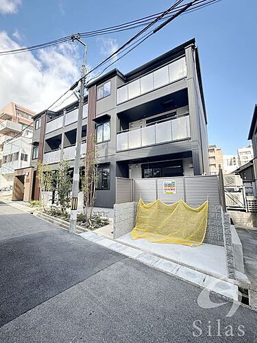 兵庫県神戸市東灘区御影２丁目 3階建