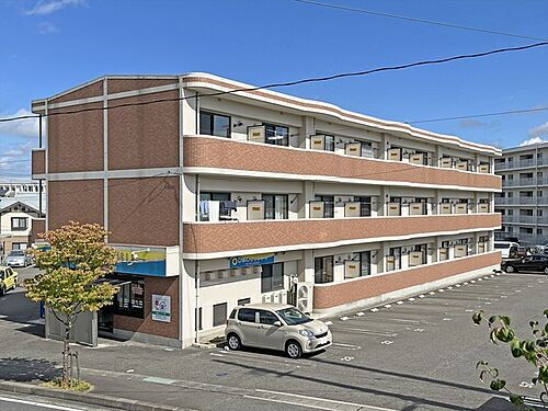 セレーノ・ＩＩ 3階建