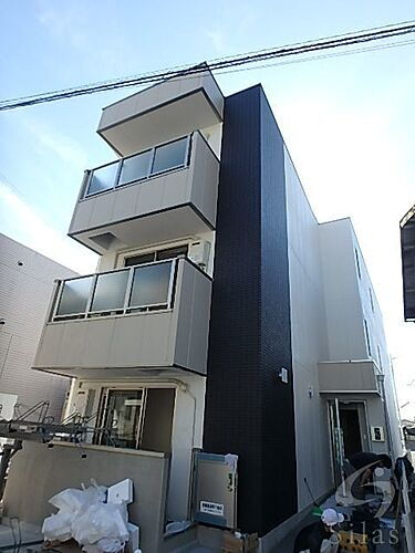 大阪府池田市綾羽２丁目 3階建 築6年4ヶ月