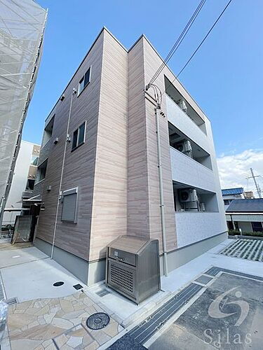 大阪府池田市豊島北２丁目 3階建 