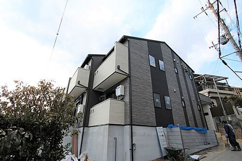 ワコーレヴィアーノ須磨離宮前ＥＸ 2階建